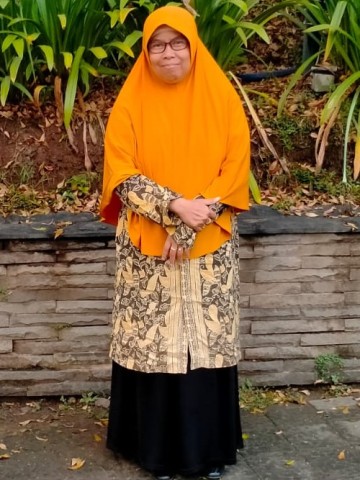 ENENG MIMIN KURAESIH, S.Pd